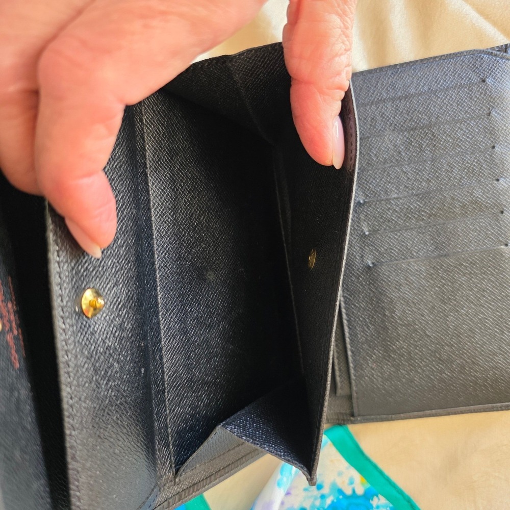 Louis Vuitton Black Epi Sarah Wallet Vintage Clutch Legit App COA - Picture 12 of 16
